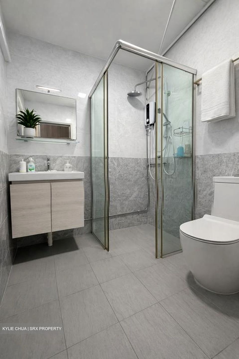 Blk 232 Tampines Street 21 (Tampines), HDB 5 Rooms #523693111